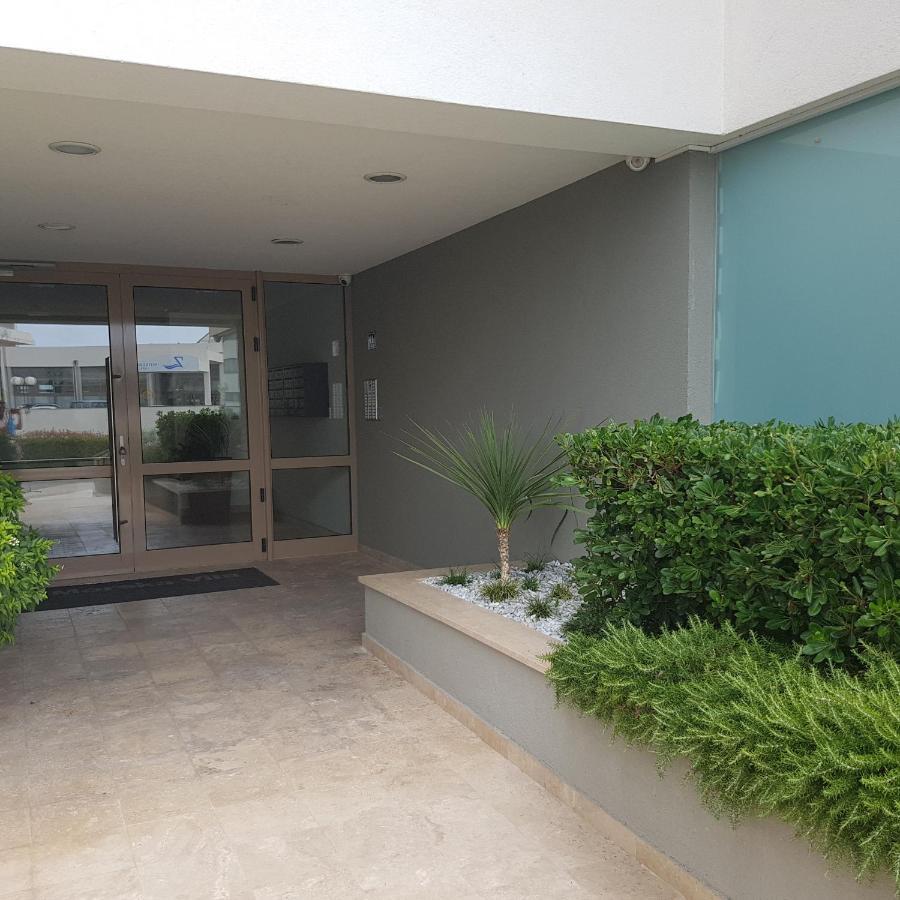 Adela Apartments 3 Morska Vila สปลิท ภายนอก รูปภาพ